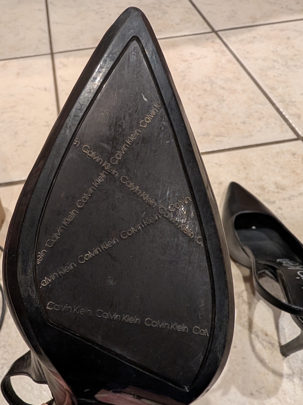 Calvin Klein Black Leather Slingback Pointed-Toe Heels - Picture 5 of 6